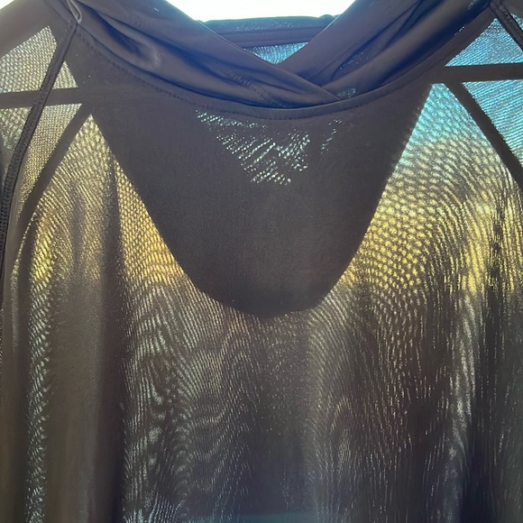 Under Armour HEATGEAR Velocity Twist Hoodie Black, Women’s, Size M, Long Sleeve - Picture 5 of 5